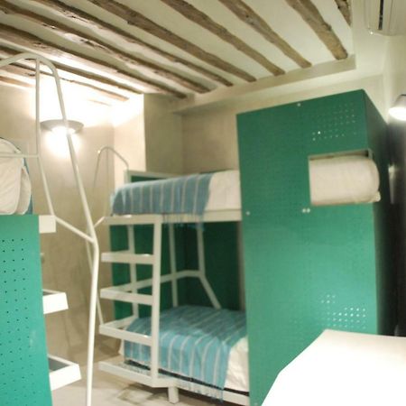 Apartamento Nao Malasana - Gran Via Madrid Kültér fotó